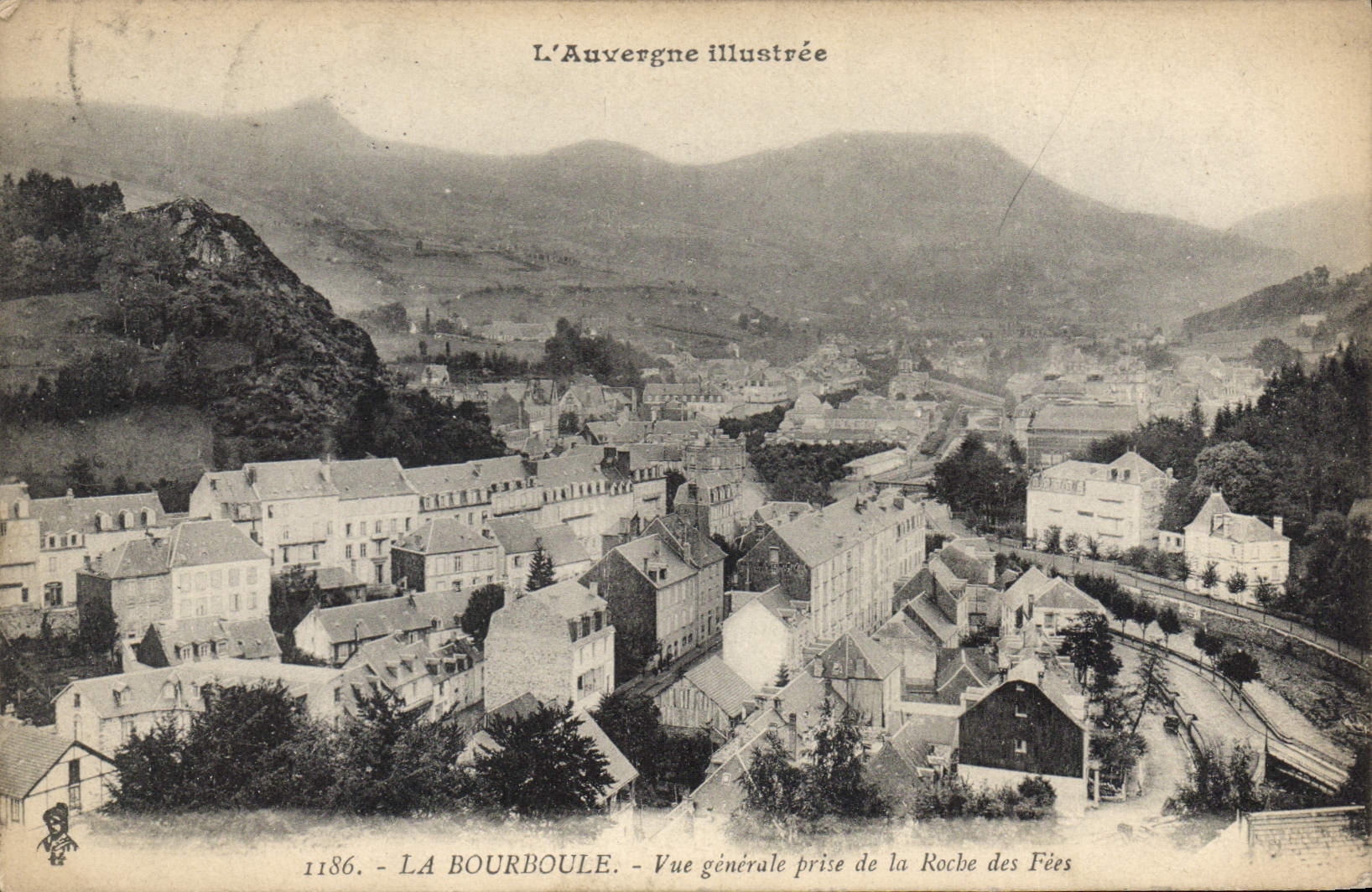 La Bourboule — Allgemeiner Blick von der Roche des Fées — Illustrierte Auvergne n°1186