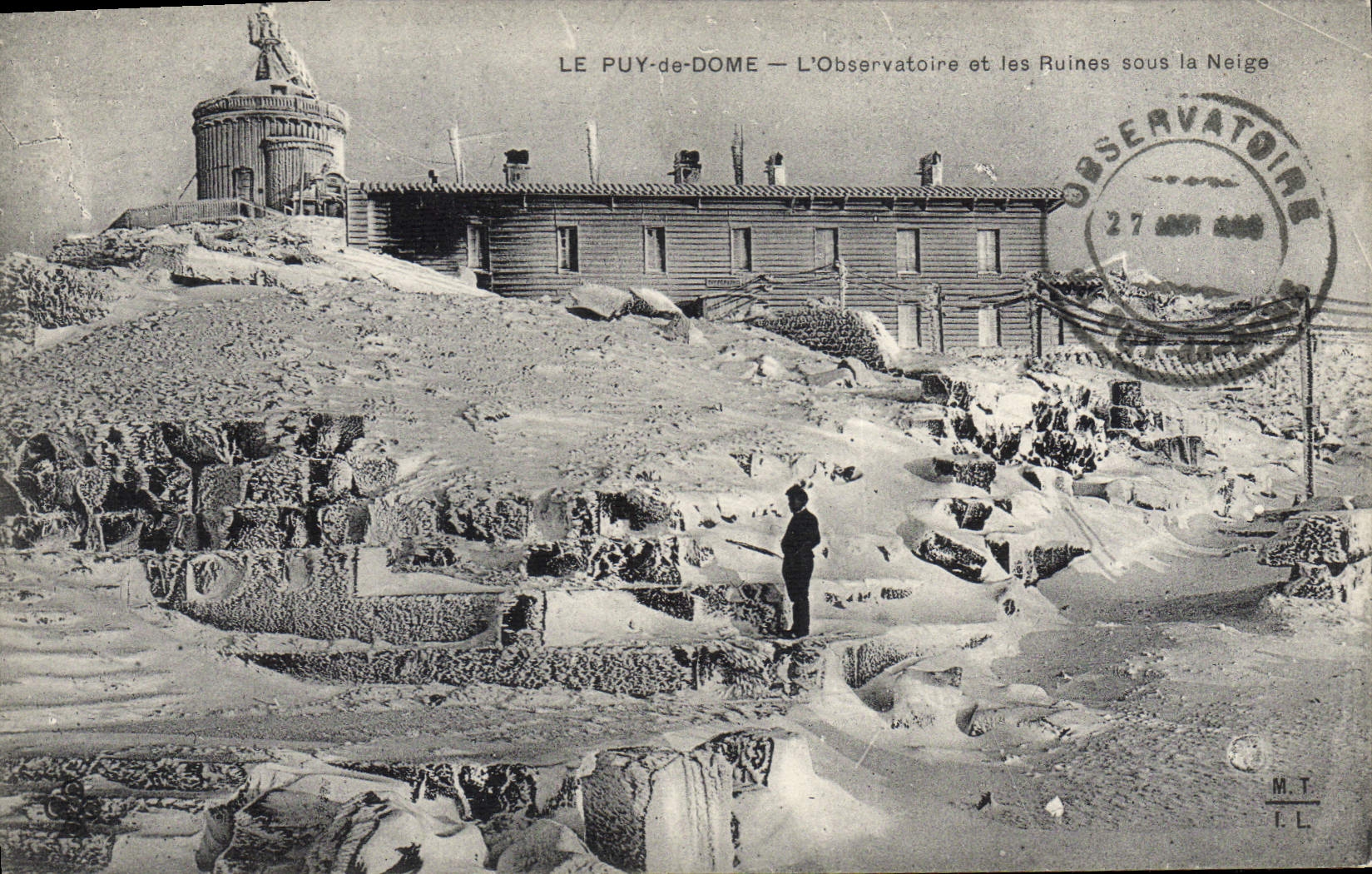 LE PUY-de-DOME — L'Observatoire et les Ruines sous la Neige — M.T. I.L.