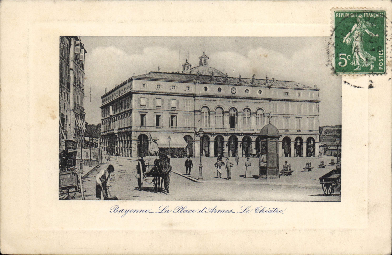 Bayonne - La Place d'Armes - Le Château - Recto