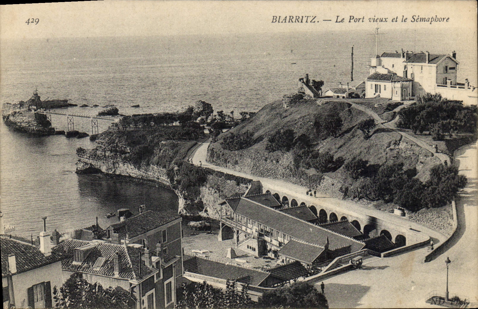 Blarritz — Le Port vieux et le Sémaphore