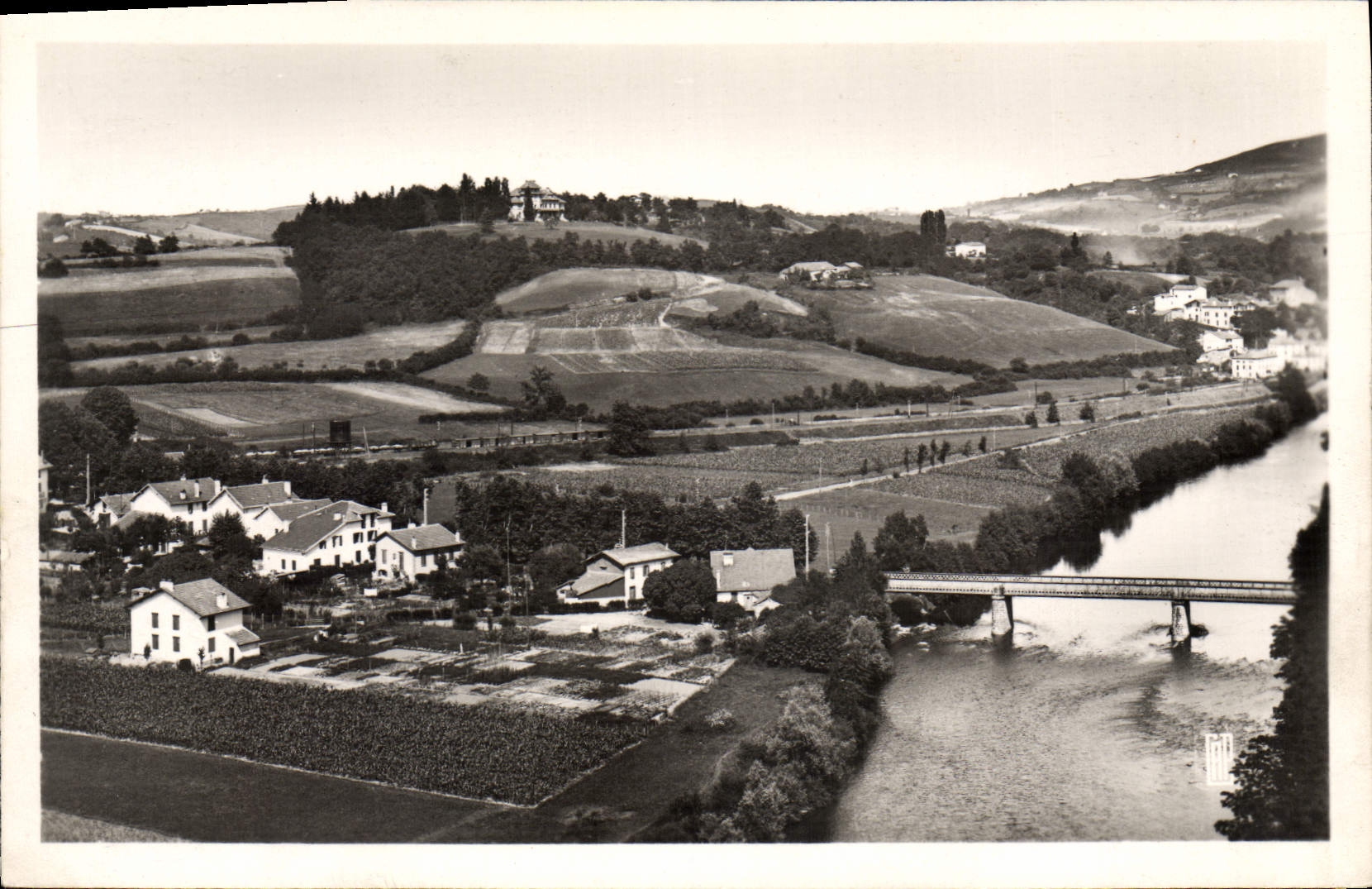 Cameo-les-Bains — Vue d'ensemble sur le quartier de la Gare