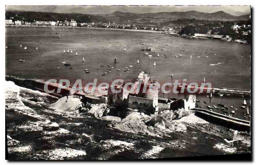 Vue aérienne de Saint-Jean-de-Luz — Fort Vauban et la baie — Édition Latine 1923