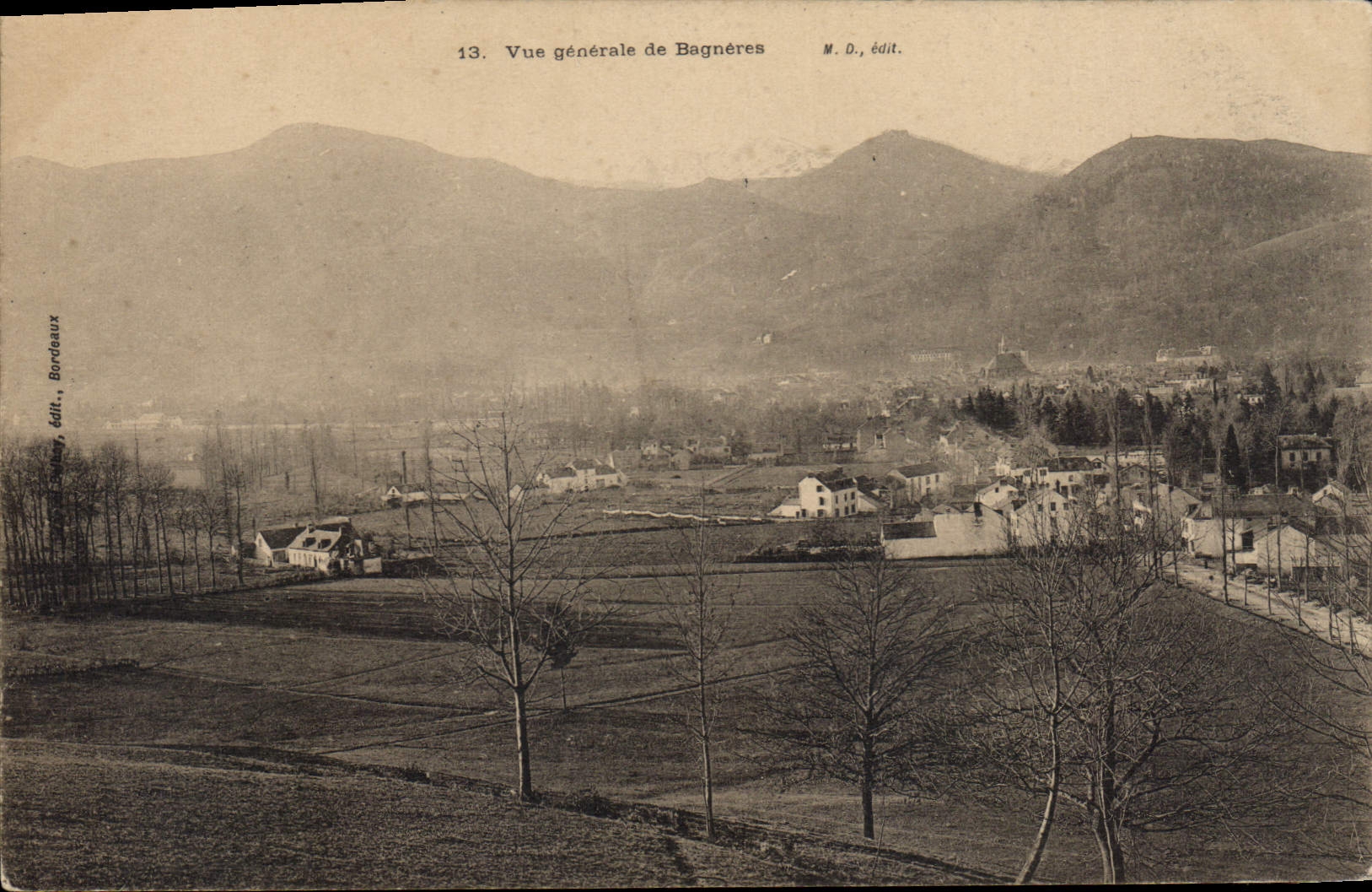 Vue générale de Bagnères — n°13 — M.D., édit. Bordeaux - Anverso