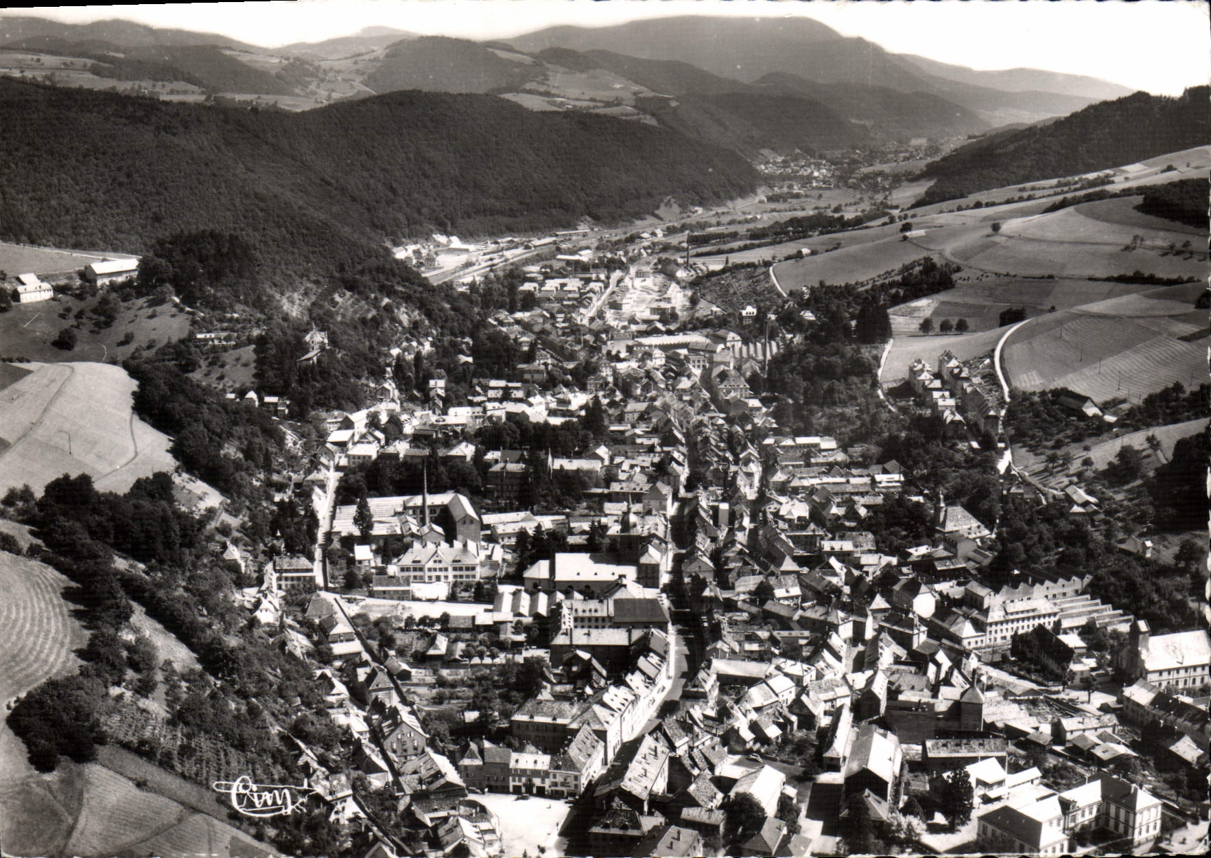 Sainte-Marie-aux-Mines — Vue panoramique aérienne — Éditions Comber, n° 110-50 A