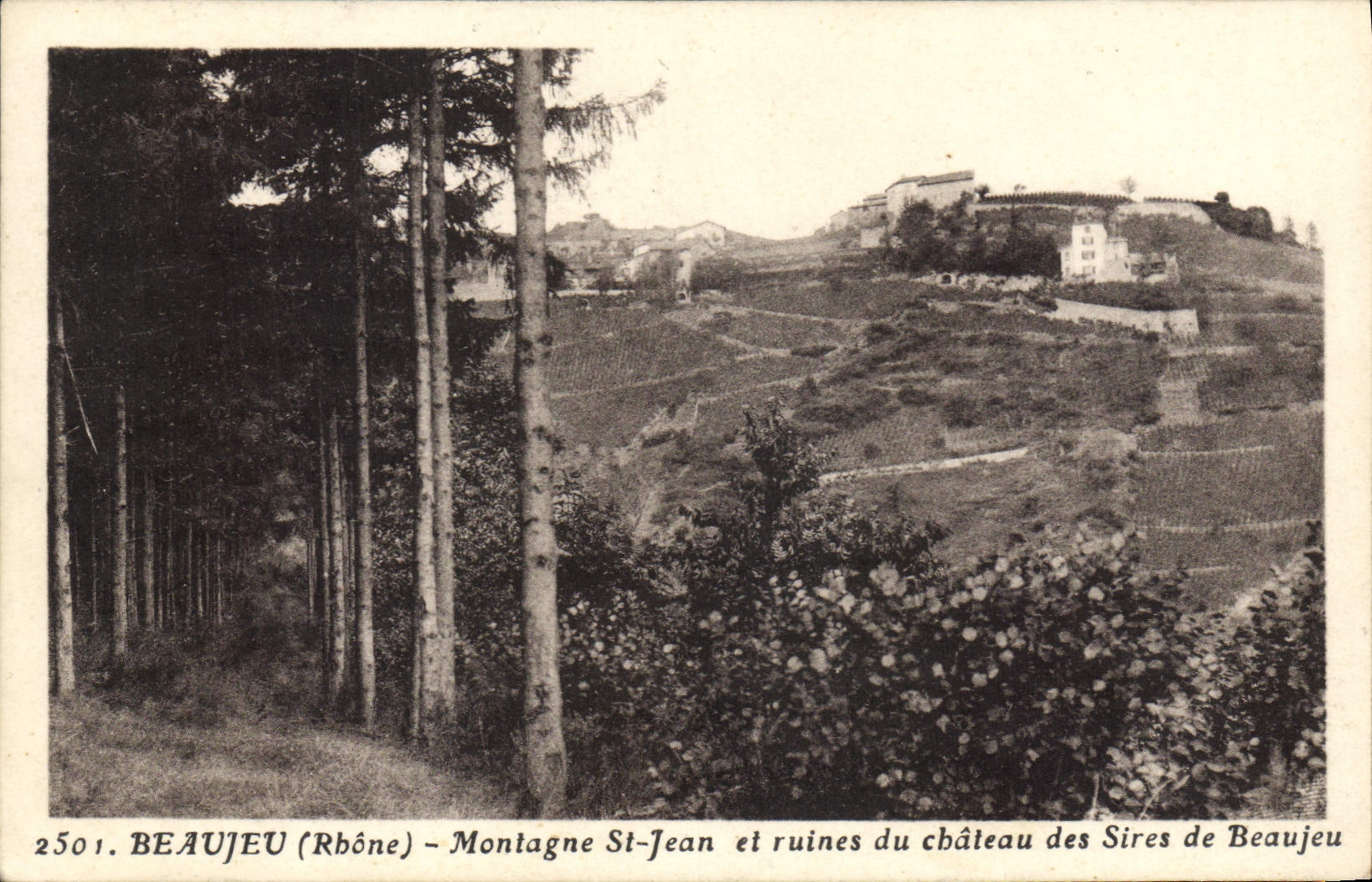 CPA Beaujeu Montagne St Jean Et Ruines Du Chateau