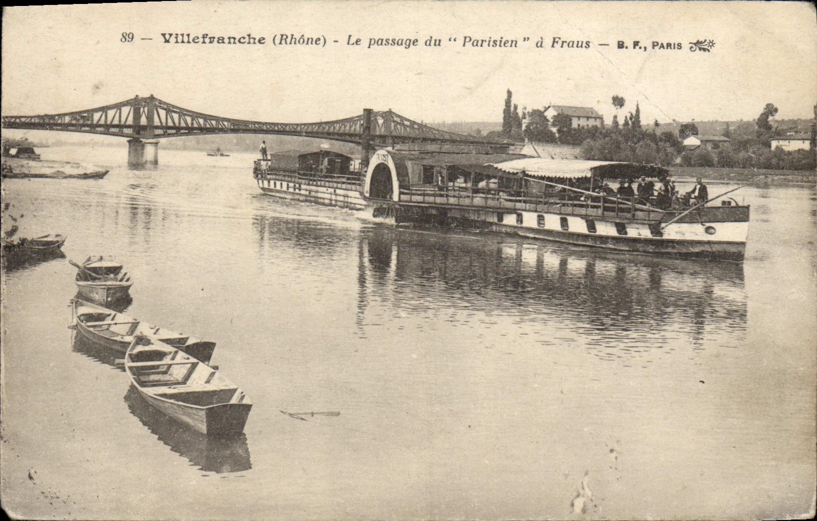 CPA Villefranche Le Passage Du Parisien à Fraus bateau roue à aubes