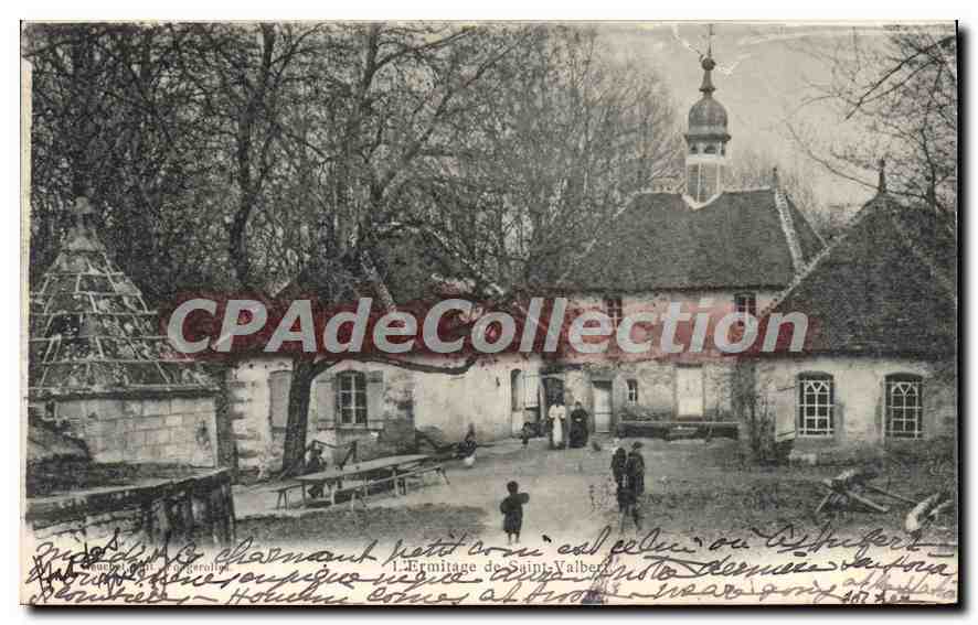 L'Ermitage de Saint-Valbert — vue du site avec bâtiments et arbres — éditeur non identifié