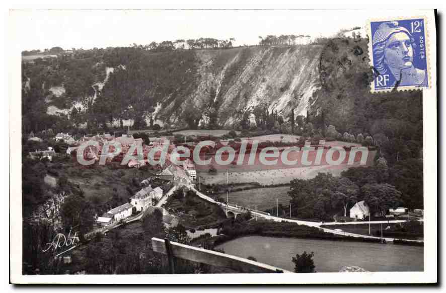 CPA Saint Leonard Des Bois Vue Generale