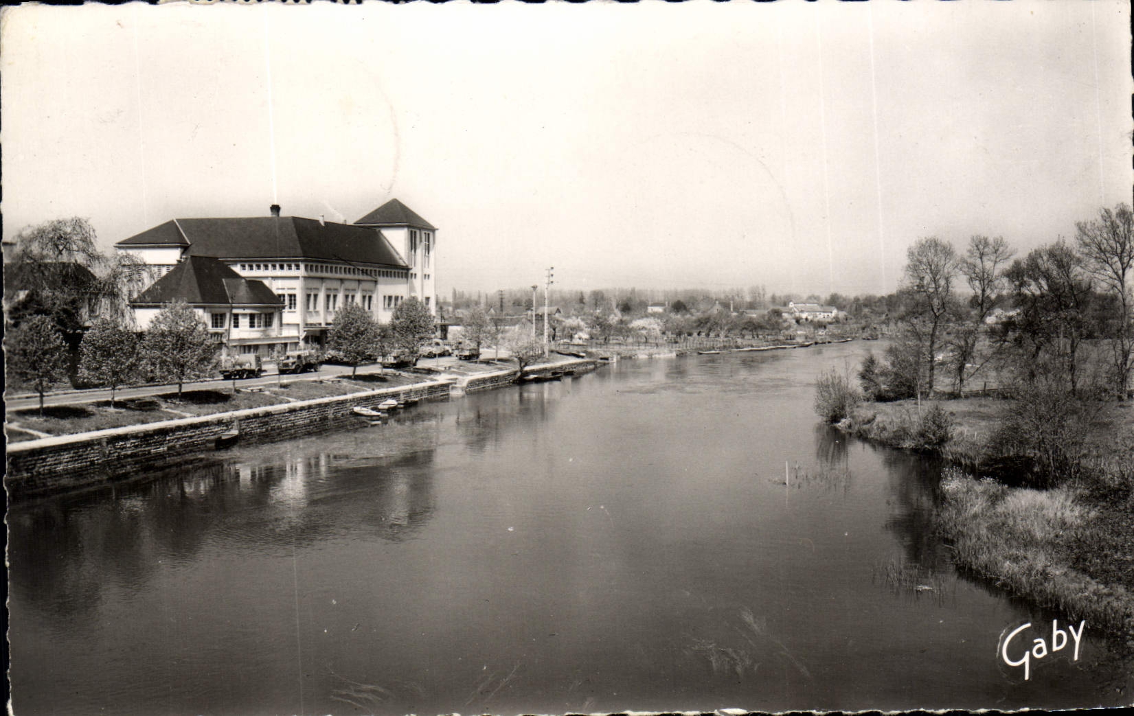 CPA Le Lude Le Loir Et La Laiterie
