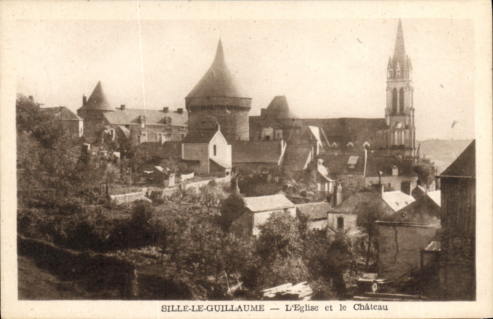 CPA Sille Le Guillaume L'Eglise Et Le Château