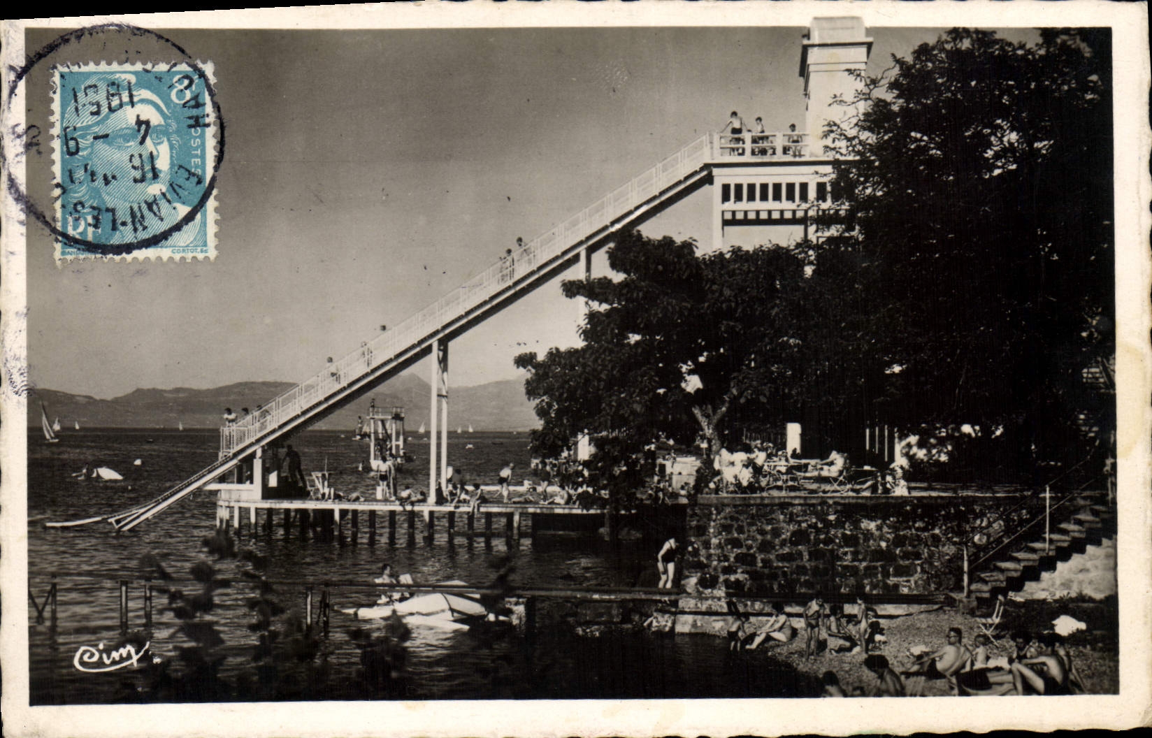 Évian-les-Bains (Hte-Savoie) — La Plage — Éditeur : C. FALCON