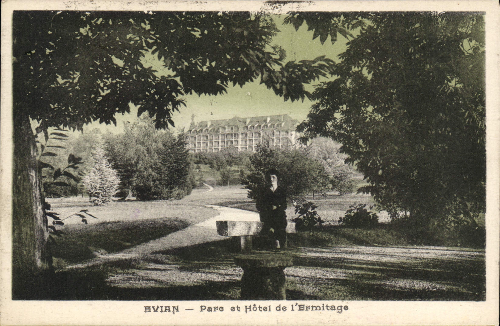 EVIAN — Parc et Hôtel de l'Ermitage — Éditeur R.E. Chapallaz fils, Lausanne
