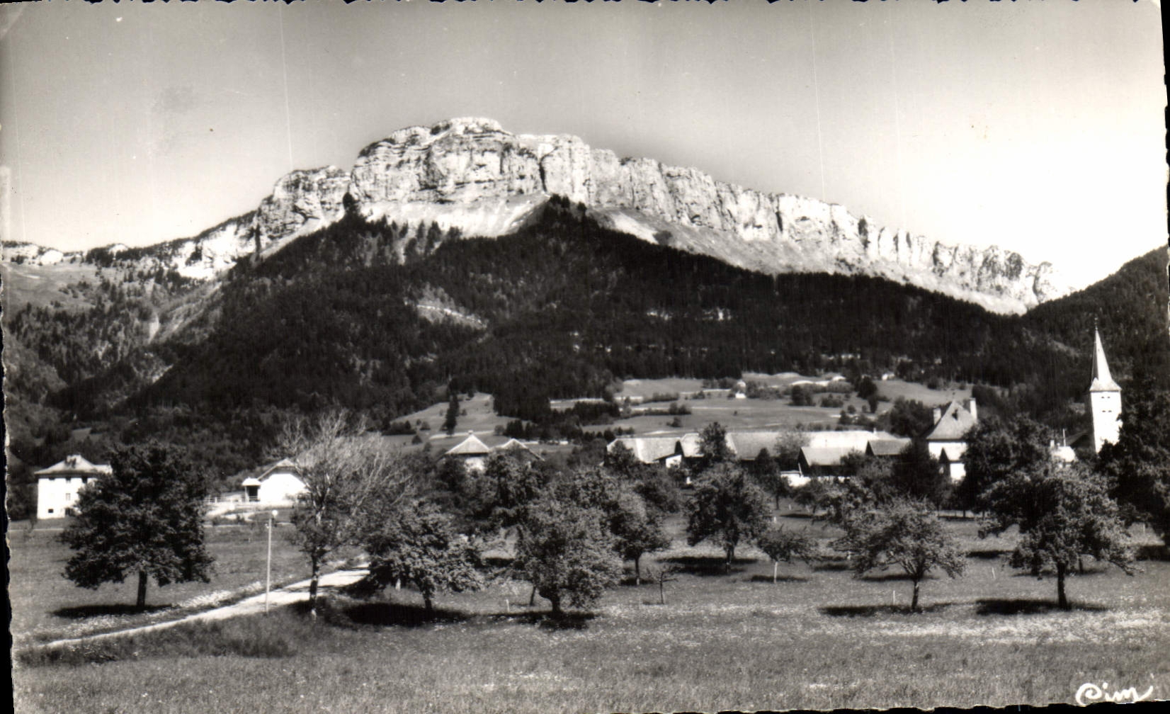 Villaz (Haute-Savoie) — Vue générale et le Parmelan — Cim