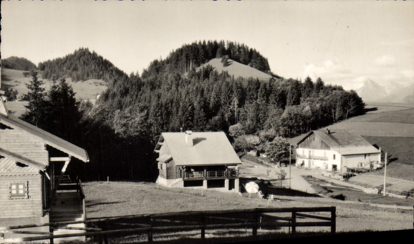 Der Col du Feu — Landschaften des Chablais — Éditions de l'Économie, Bron