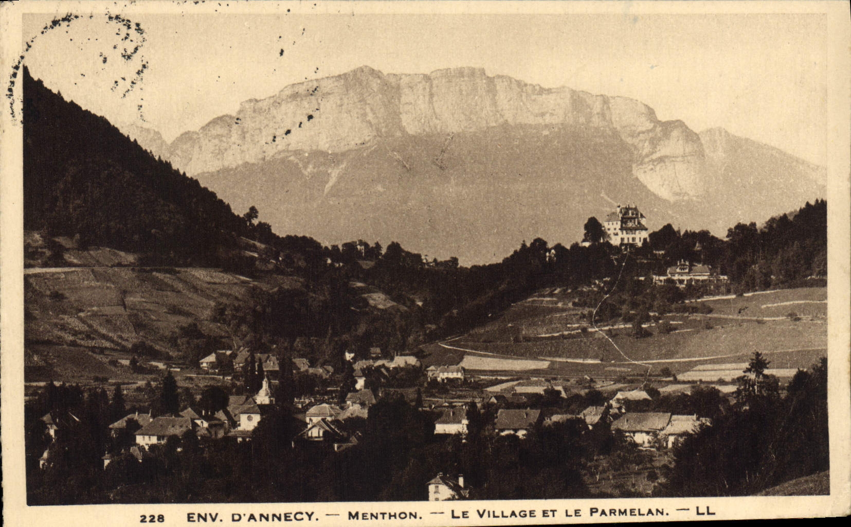 Umgebung von Annecy — Menthon — Das Dorf und der Parmelan — LL