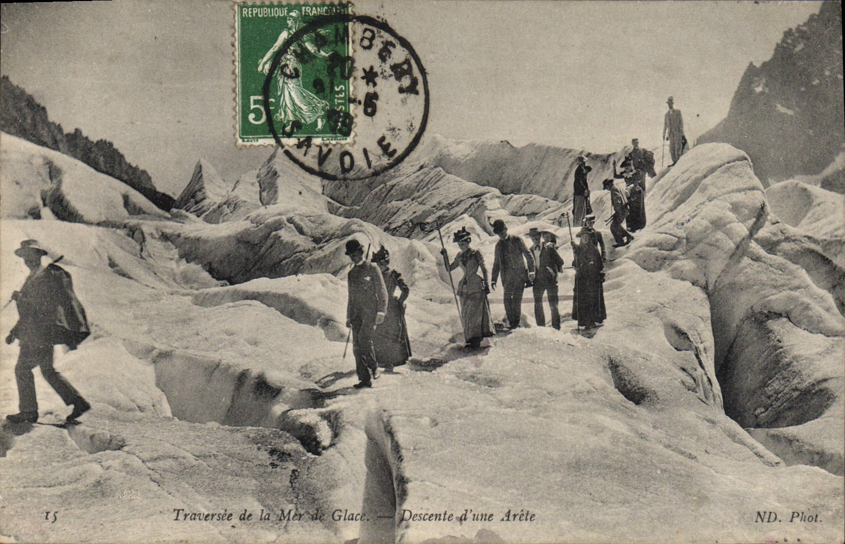 Überquerung der Mer de Glace — Abstieg einer Arête — ND. Fotografie