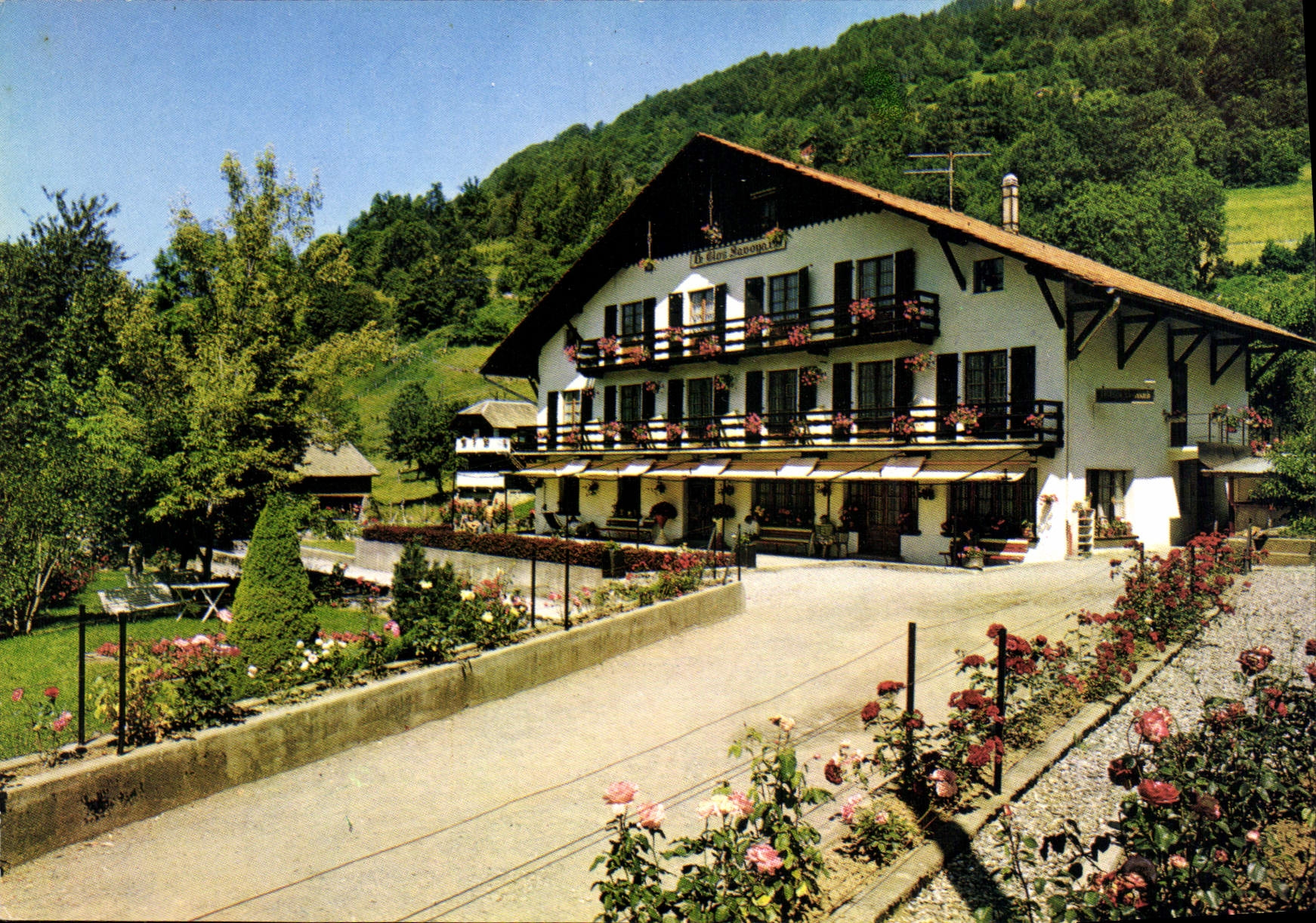 Savoyardischer Clos — Haus zum Ruhen und Genesen — Editions Couleurs Naturelles