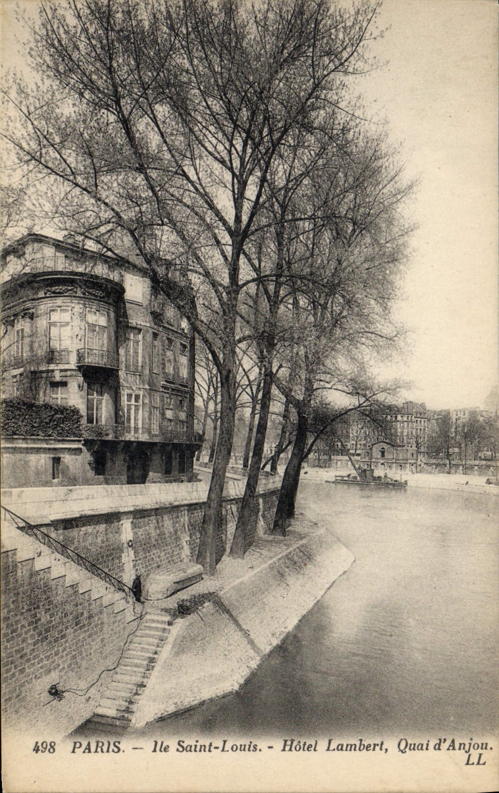 Paris — Ile Saint-Louis — Hôtel Lambert, Quai d'Anjou