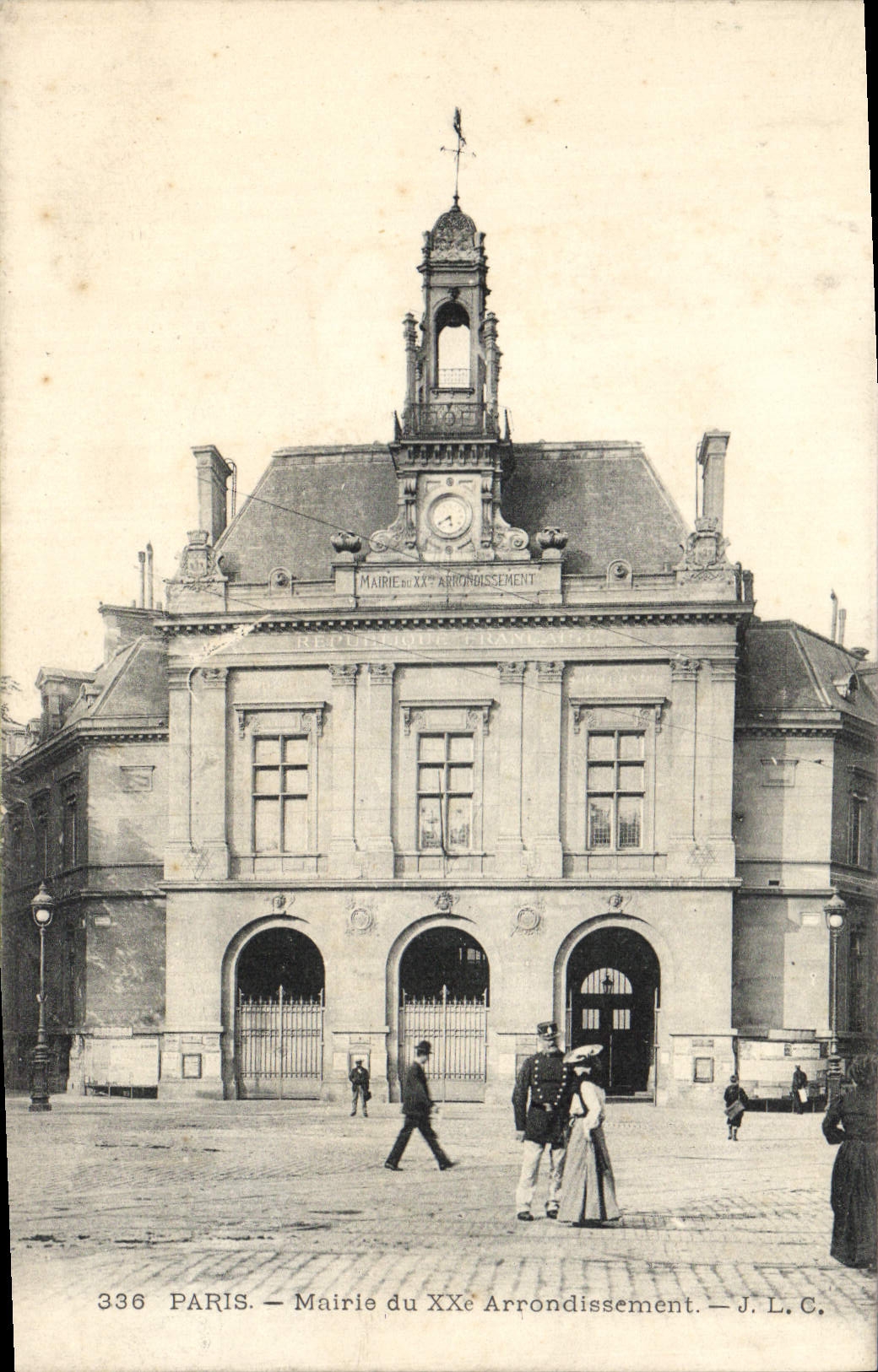 Paris — Mairie du XXe Arrondissement — J. L. C.