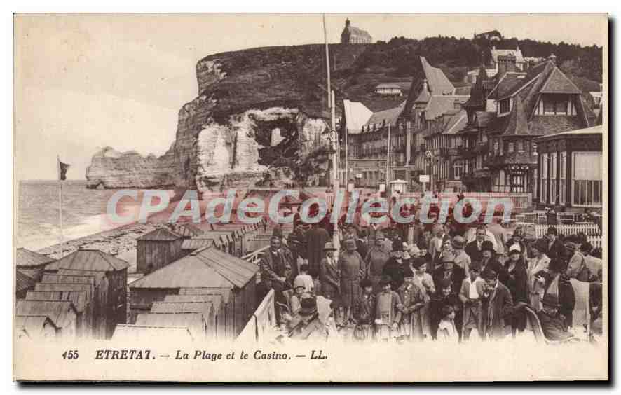 CPA Etretat La Plage Et Le Casino