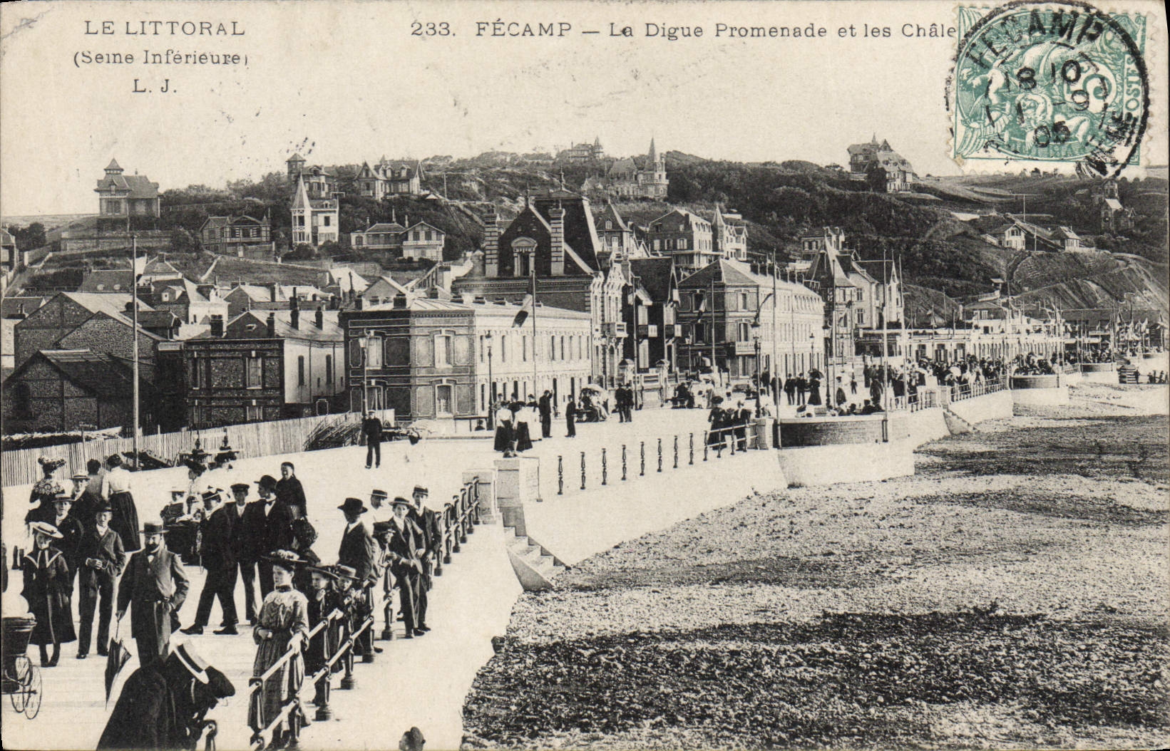 CPA Fecamp La Digue Promenade Et Les Chalets