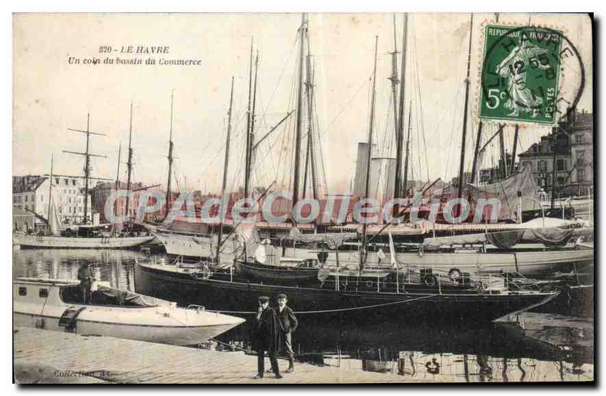 CPA Le Havre Un Coin Du Basin Du Commerce