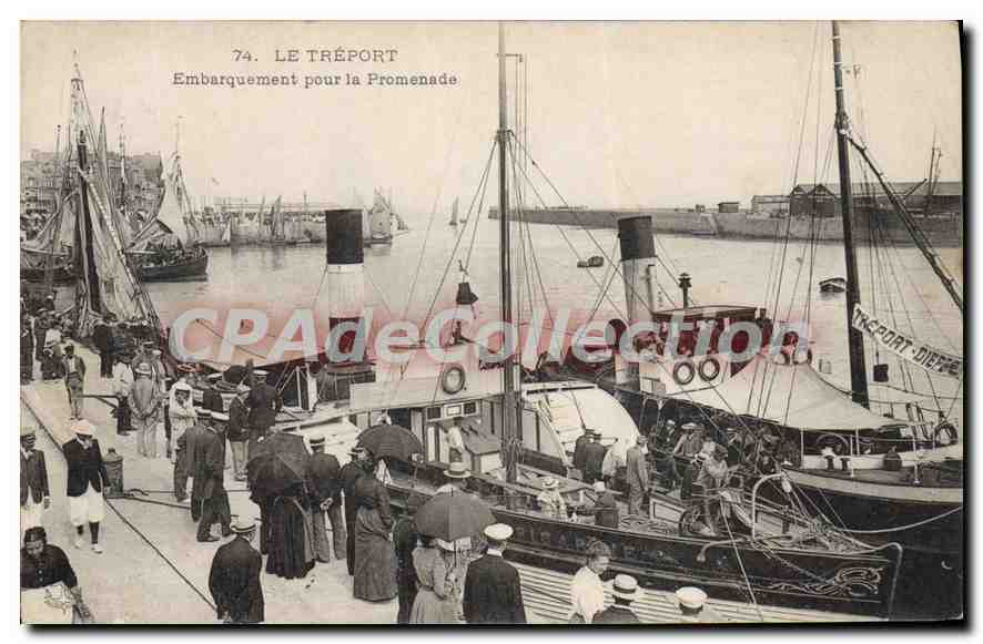 CPA Le Treport Embarquement Pour La Promenade