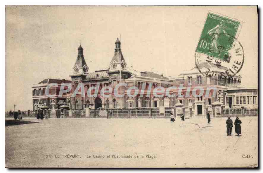 CPA Le Treport Le Casino Et I'Esplanade De La Plage