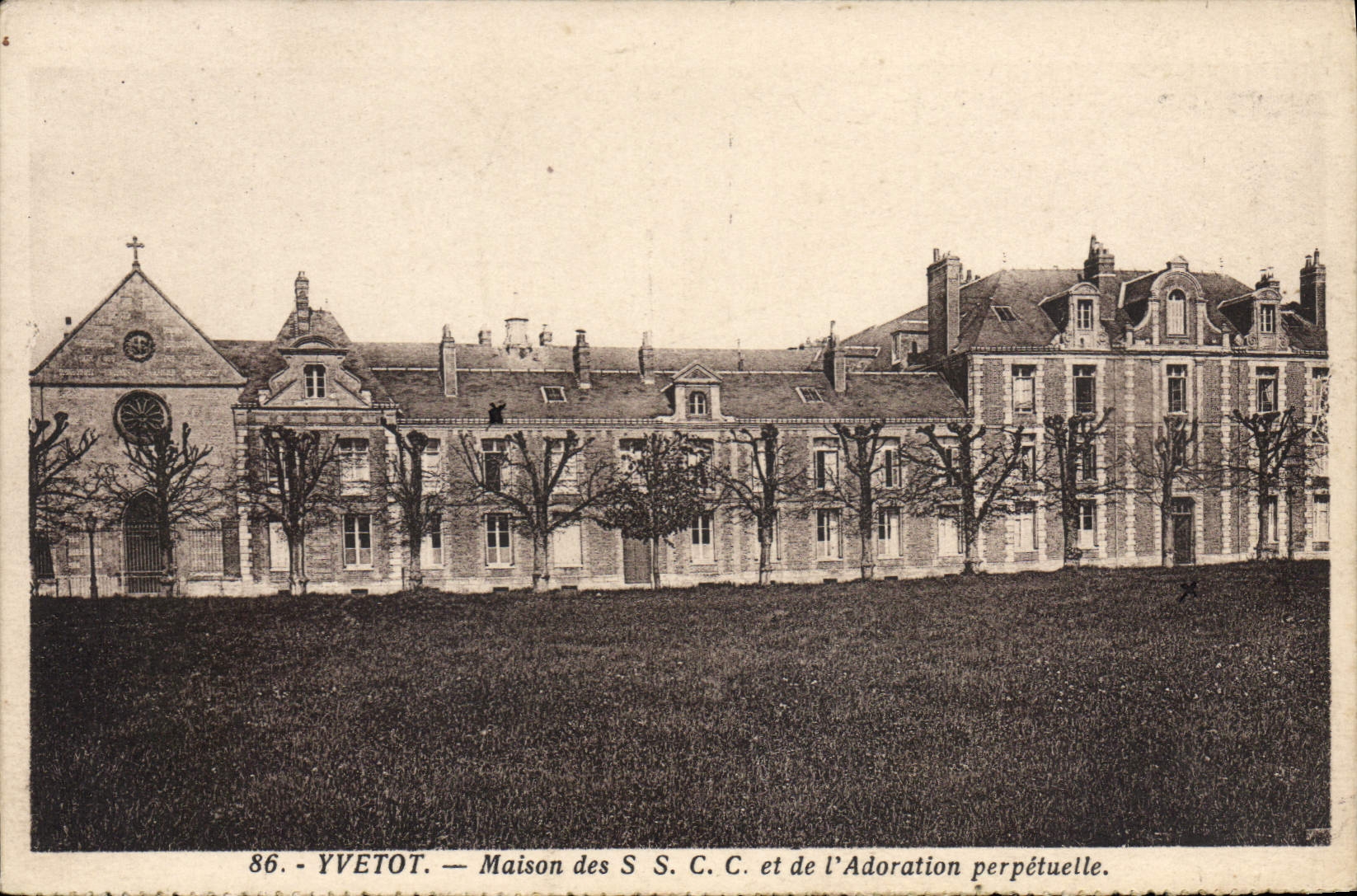 CPA Yvetot Maison Des SSCC et De I'Adoration Perpetuelle