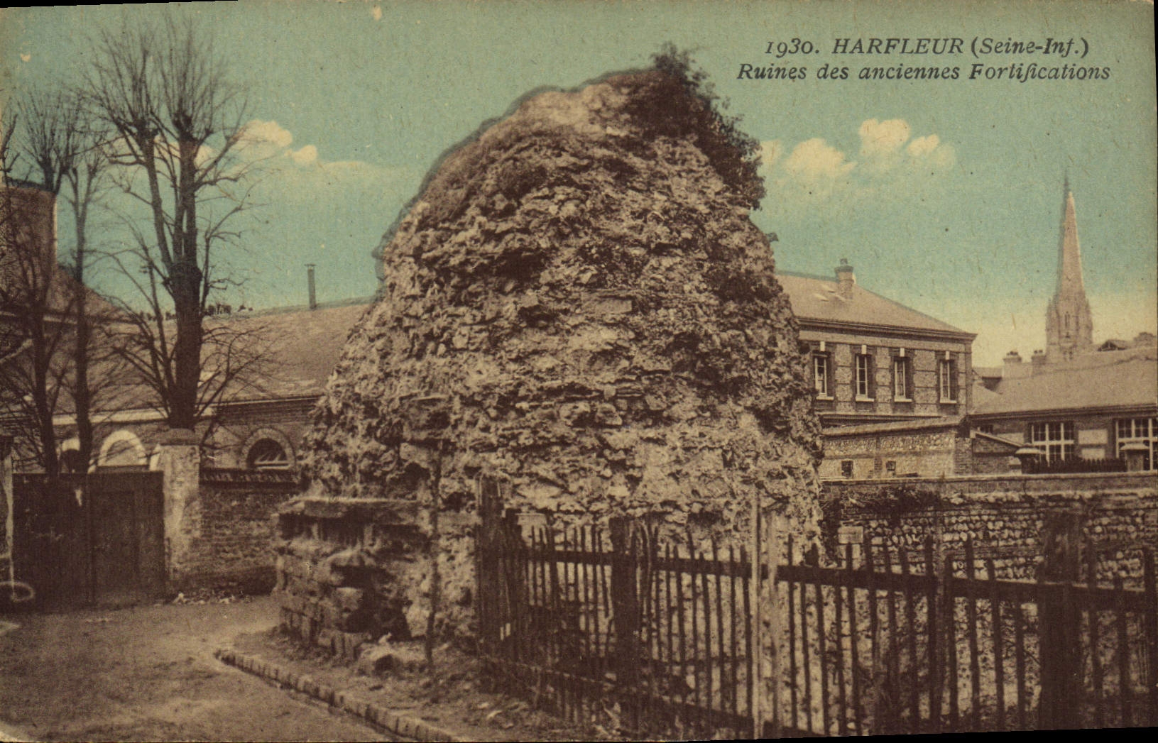 CPA Harfleur Ruines Des Anciennes Fortifications