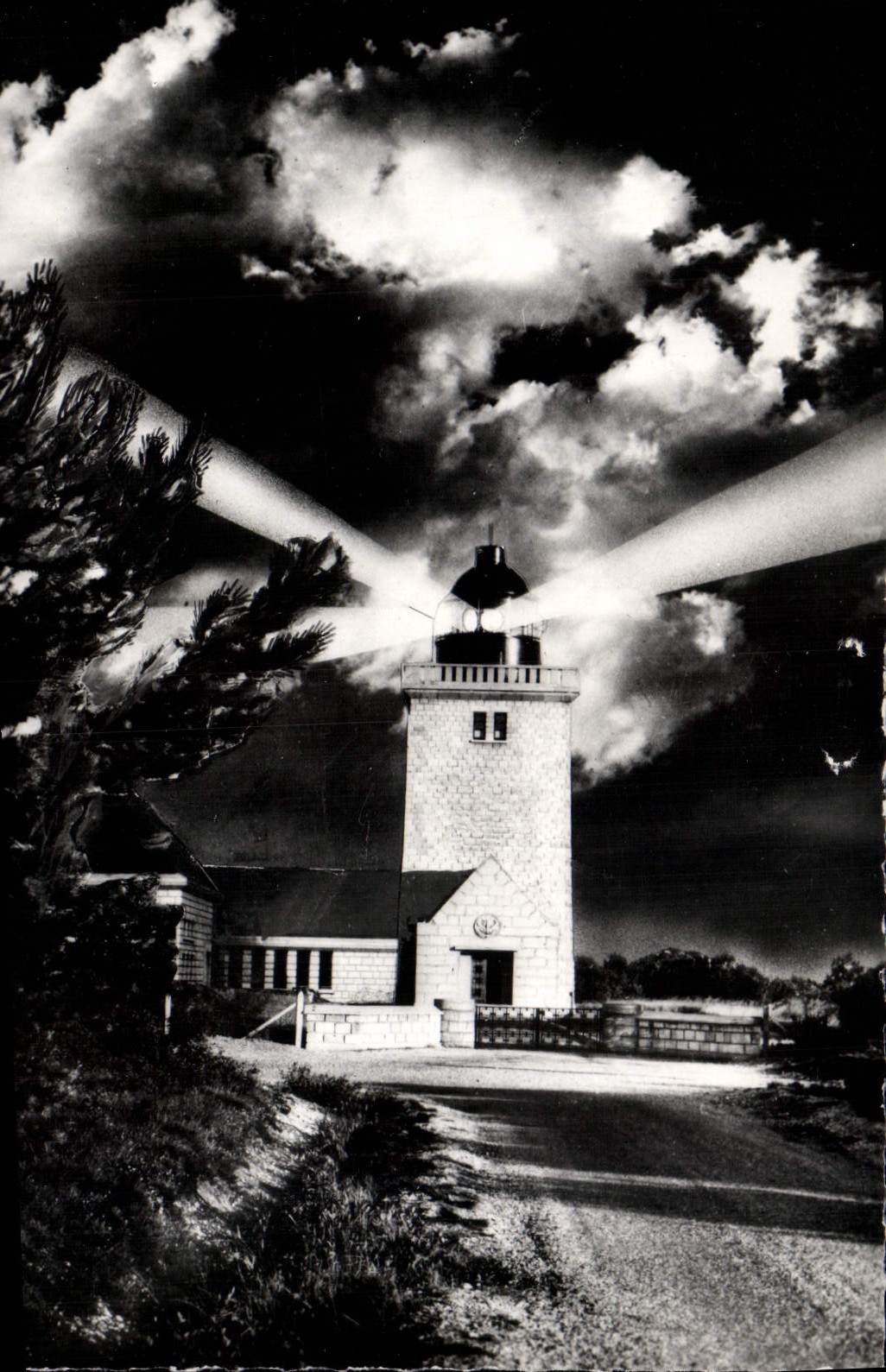 CPA Ste Marguerite Sur Mer Phare De L'Ailly
