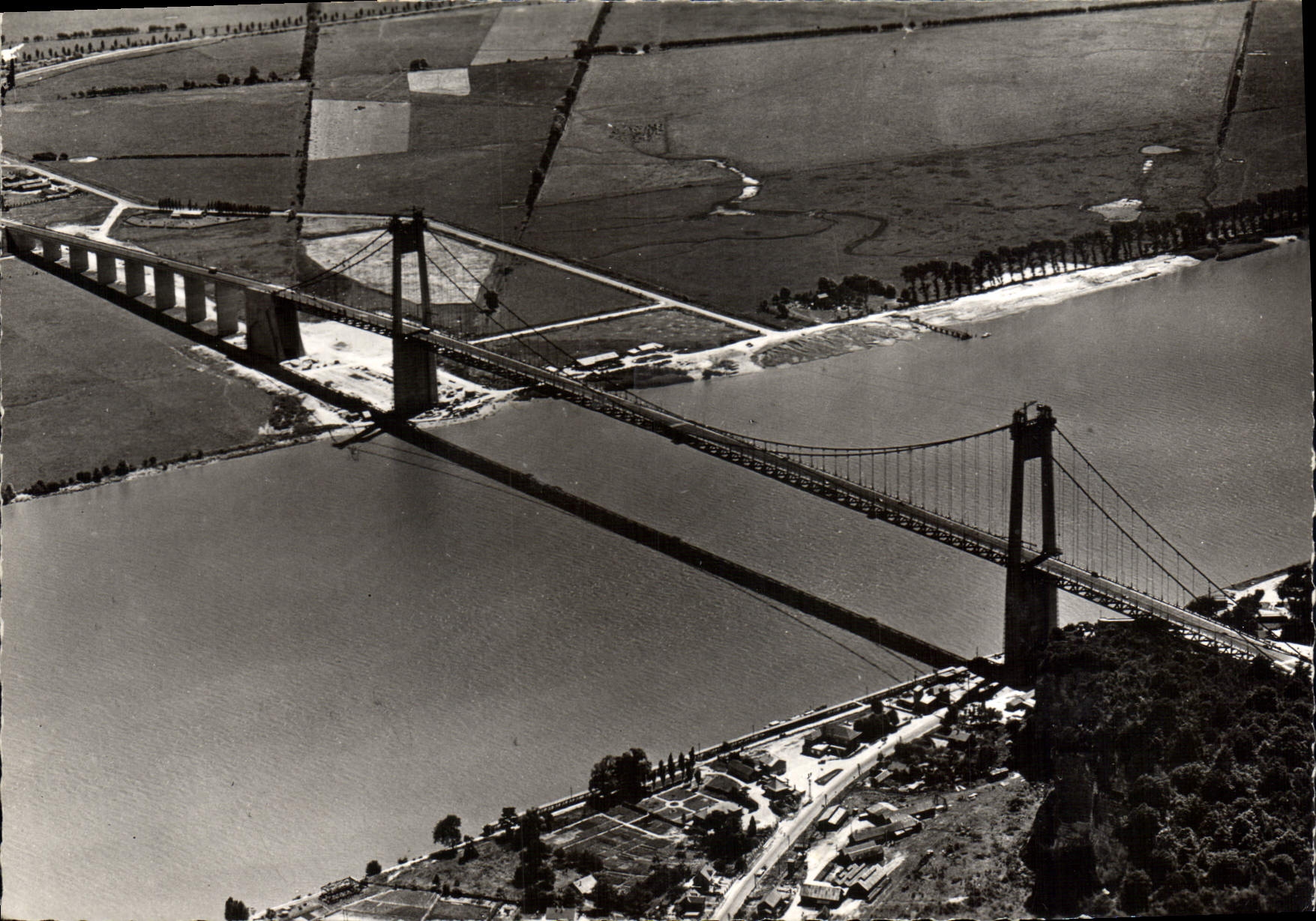 Pont de Tancarville — Seine-Maritime — Photographie de Robert Durandaud