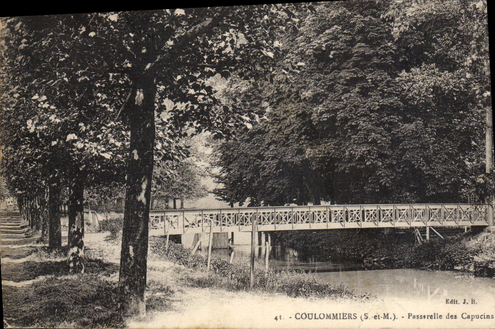 Coulommiers (S.-et-M.) — Passerelle dei Capucini — Edit. J. B.