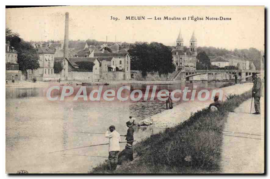 Melun — Les Moulins et l'Église Notre-Dame — CPAdeCollection