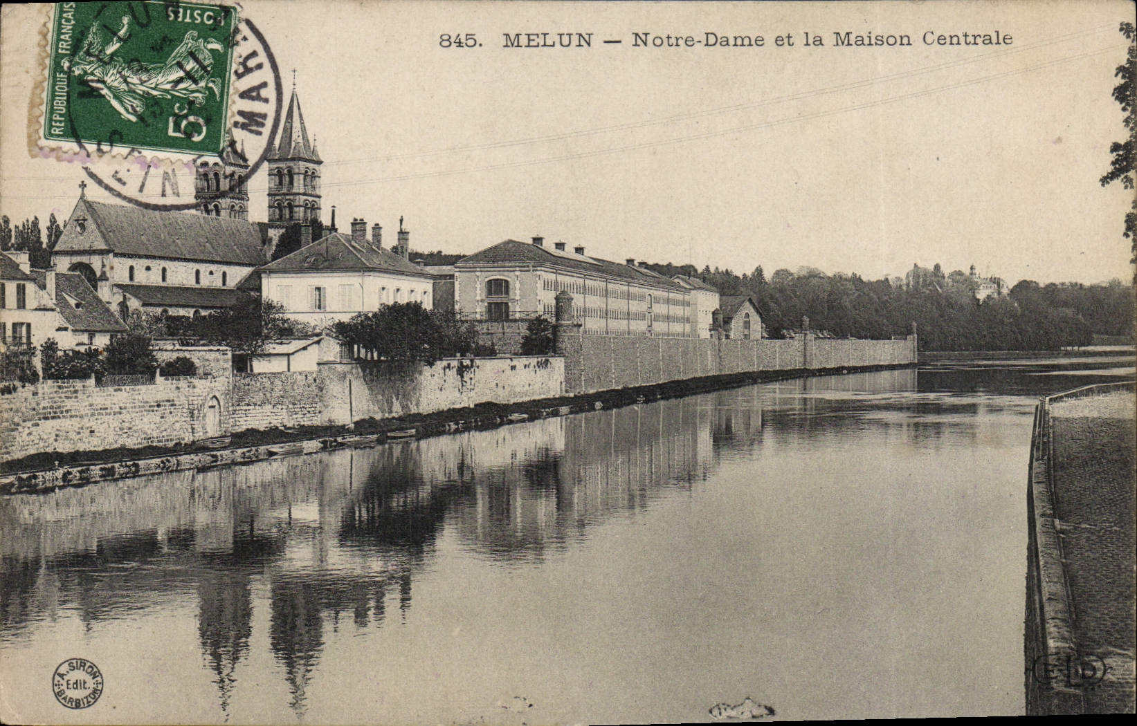 CPA Melun Notre Dame Et La Maison Centrale