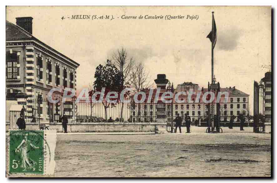 CPA Melun Caserne De Cavalerie quartier Pajol