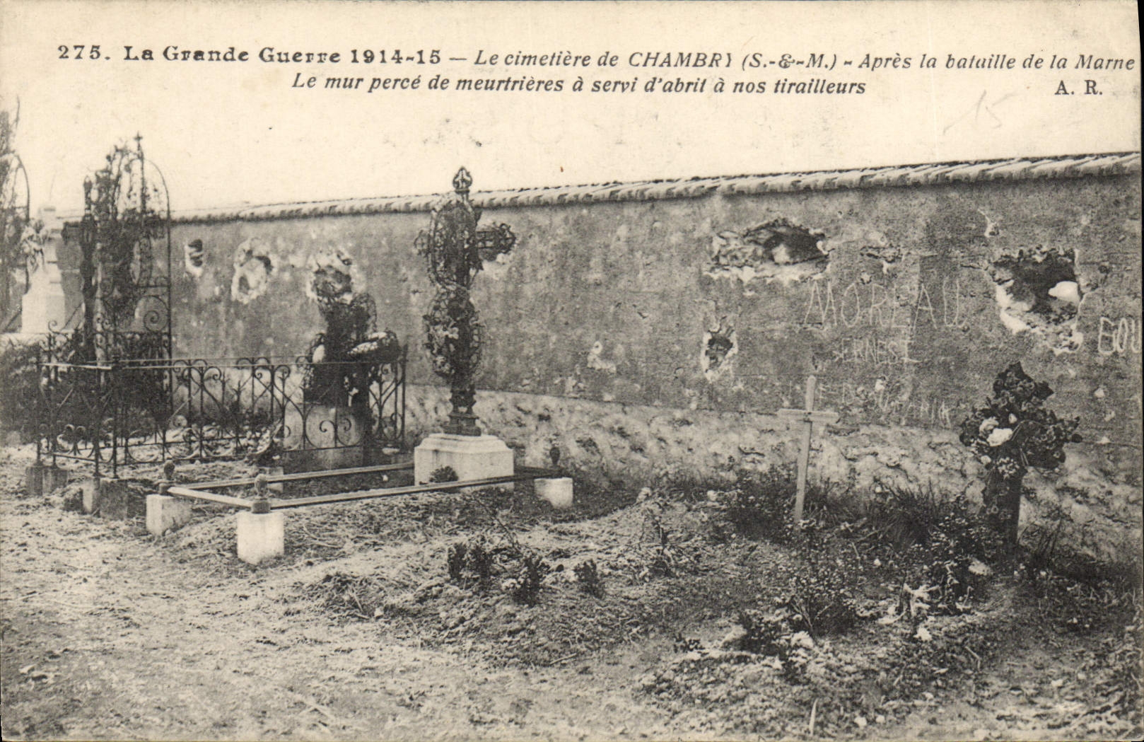 CPA La Grande Guerre Le Cimetiere De Chambry tirailleurs