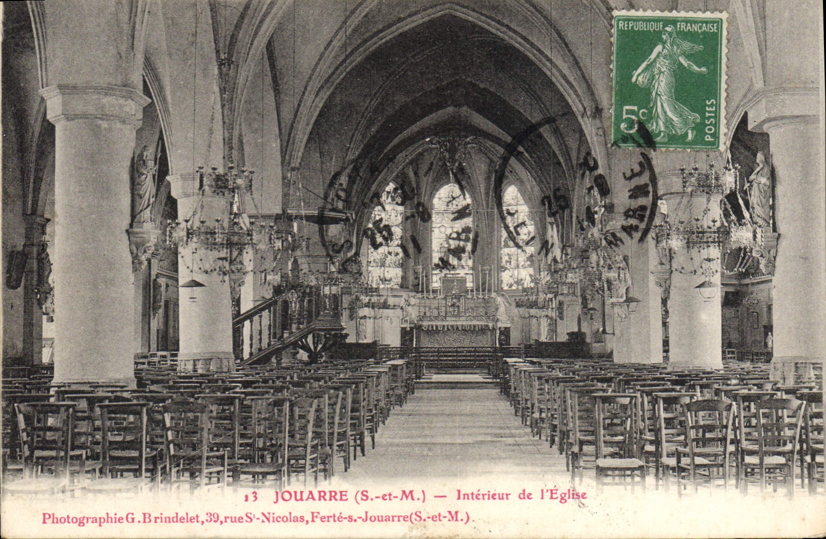 Jouarre (S.-et-M.) — Interior de la Iglesia — Fotografía G. Brindelet, 39 rue St-Nicolas, Ferté-s-Jouarre (S.-et-M.) - Anverso