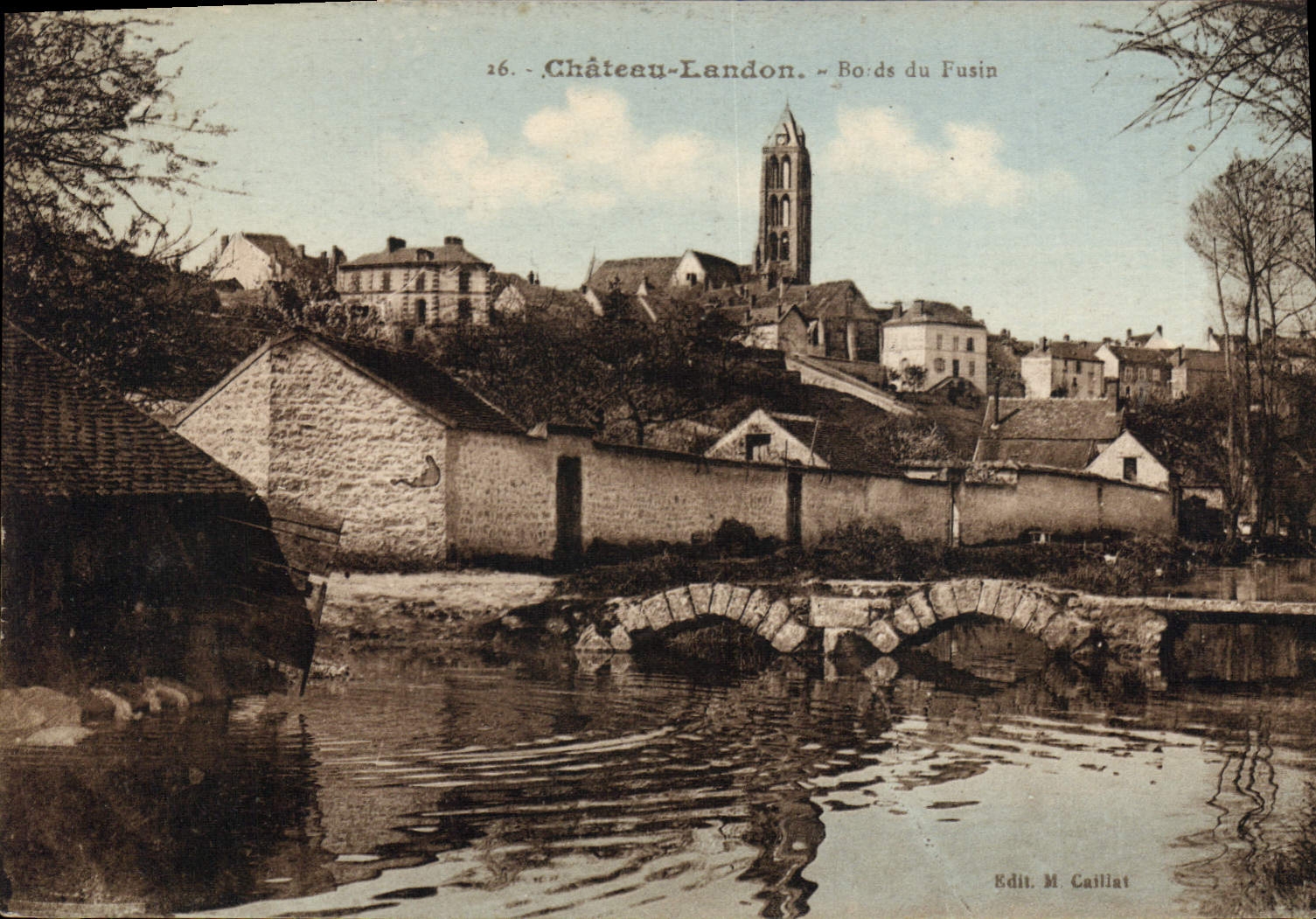 Château-Landon — Bords du Fusin — Edit. M. Cailliat, n°16