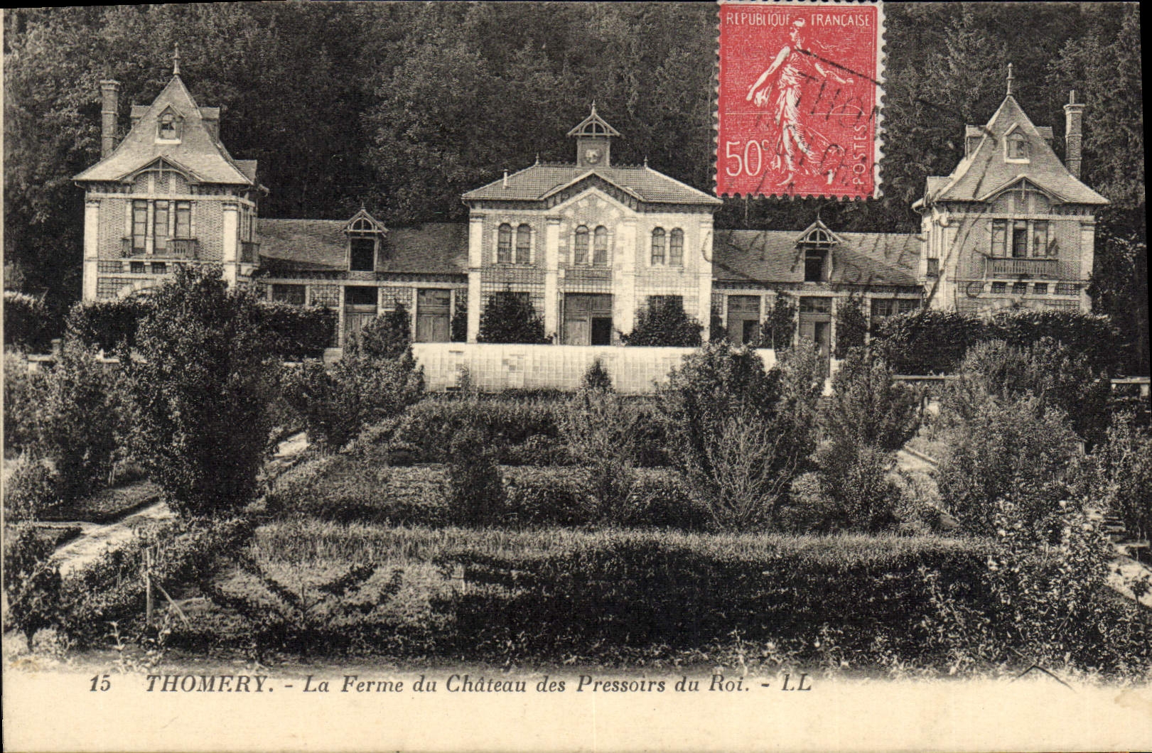 Thomery - La Ferme du Château des Pressoirs du Rot — LL