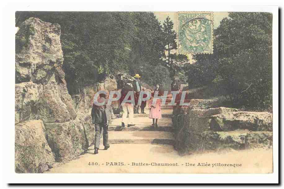 Paris (19eme) CPA Buttes Chaumont Une allee pittoresque