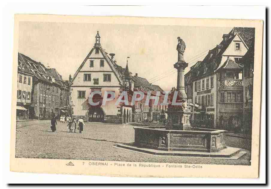 Obernai - Place de la République - Fontaine Ste-Odile