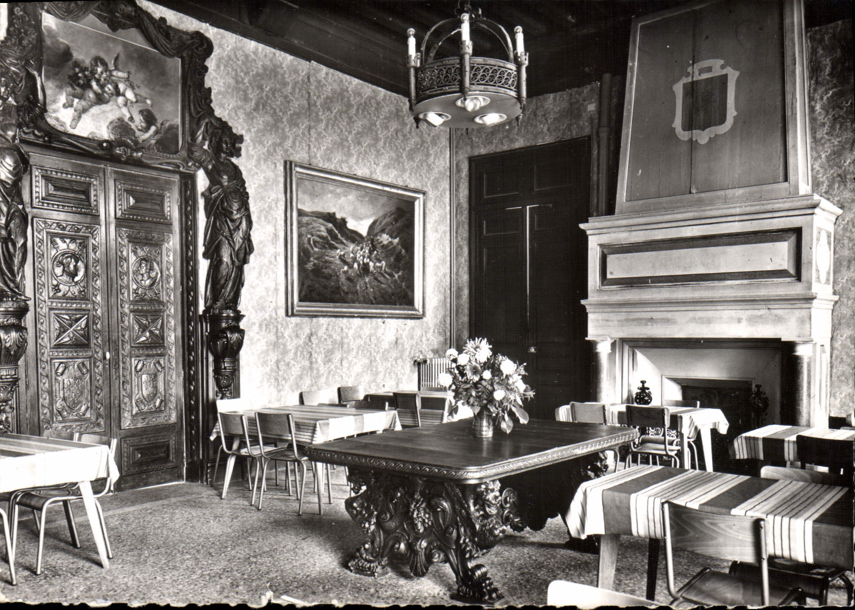 Salle du Château de Malnoue — Sceine-el-Marne — Édition Dussol (Colvados)