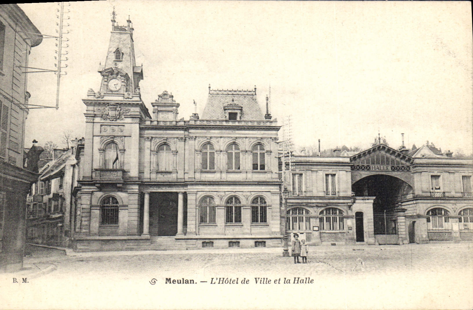 Meulan — L'Hôtel de Ville et la Halle — Phototypie Daviguion, Le Raincy