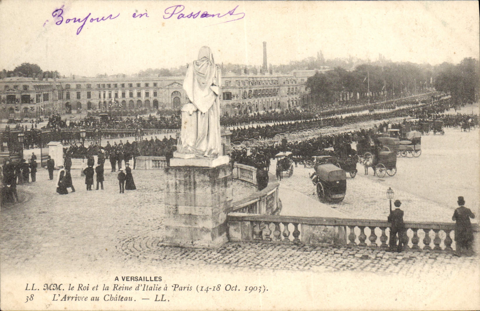 Arrivée du Roi et de la Reine d'Italie à Versailles — LL. MCM. — n°38