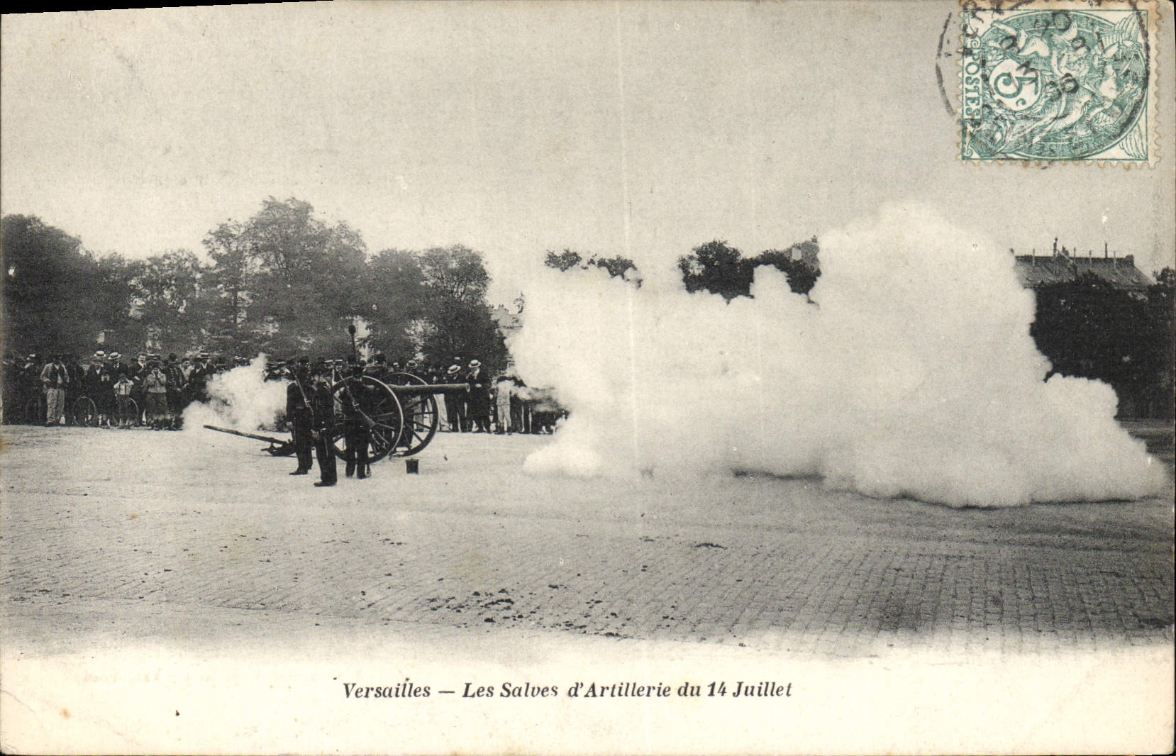 Versailles — Les Salves d'Artillerie du 14 Juillet — A. Bourdier imp.-édit., Versailles