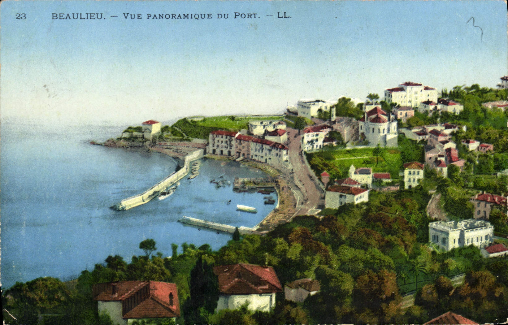 Beaulieu — Vue panoramique du port — LL.