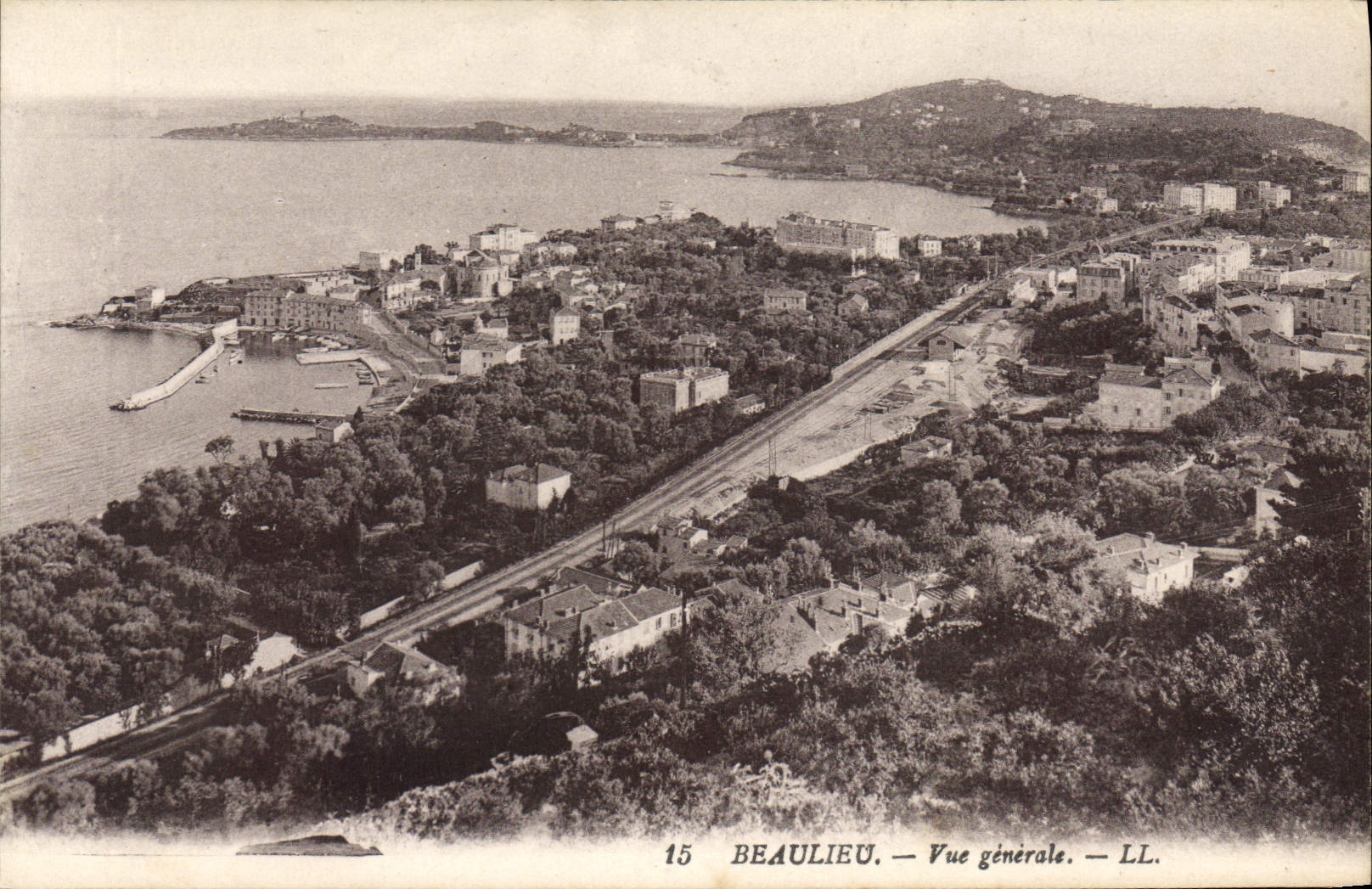 Beaulieu — Vue générale — LL.