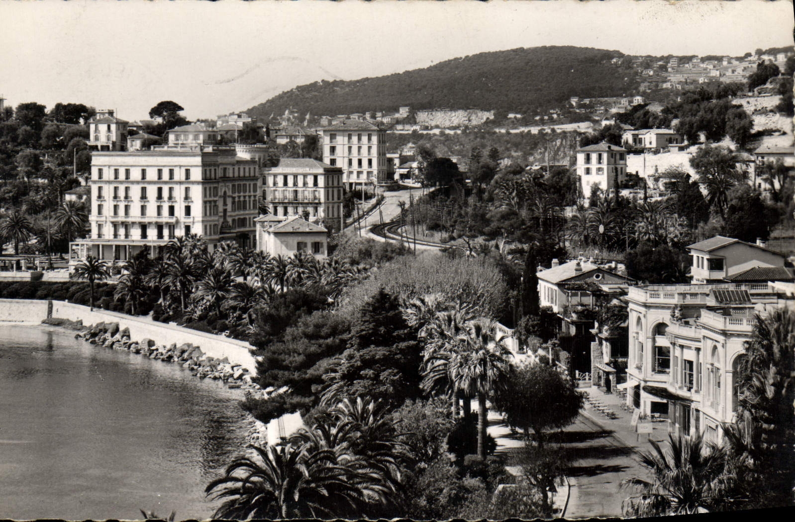 Beaulieu-sur-Mer — Die Promenade, das Casino und die großen Hotels — Éditions S.E.P.T.
