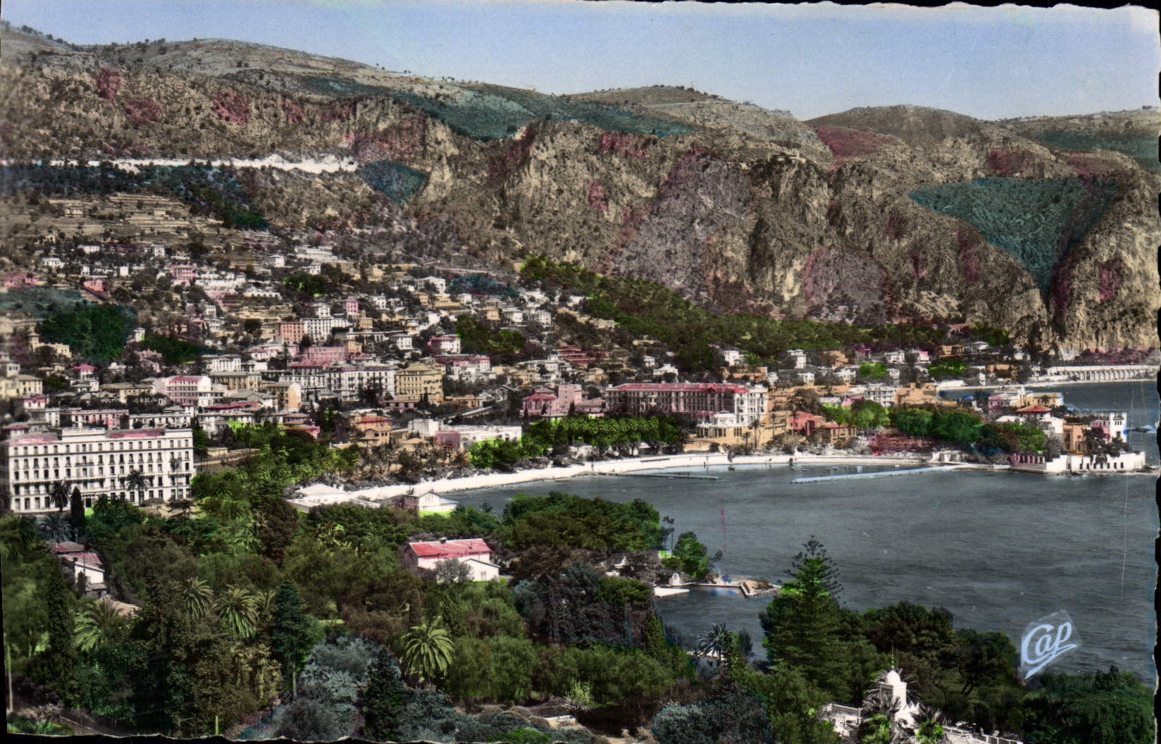 Beaulieu-sur-Mer — Vue générale — Éditeur : Les Arts Photomécaniques, Paris (n° 65)